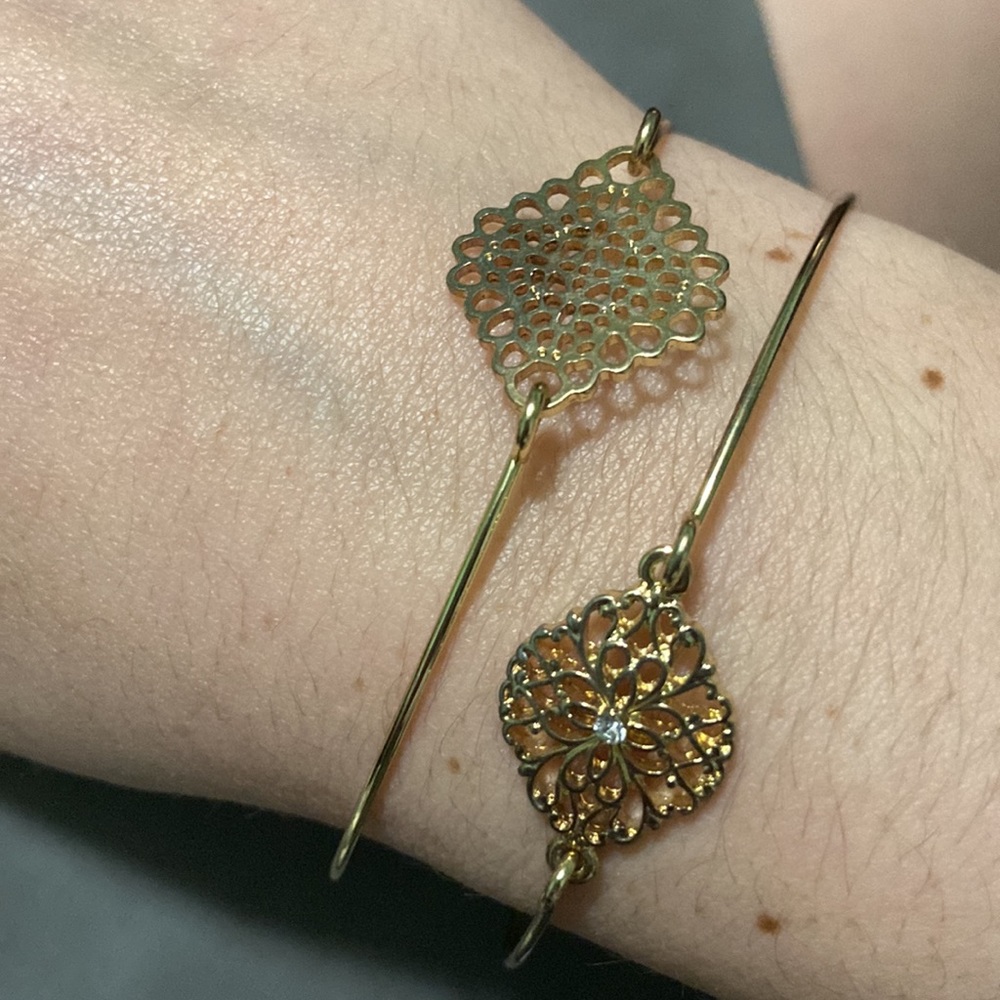 gold bangle bracelets - Picture 5 of 5